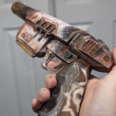 Súng Lục Crusader - Fallout 76