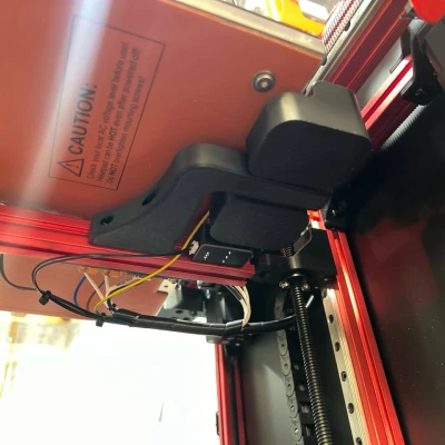 Ngàm LDO Trident cho Thùng Rác Tẩy Nhiễm & Chổi Quét Vòi Phun