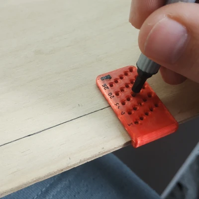 Thước vẽ đường thẳng