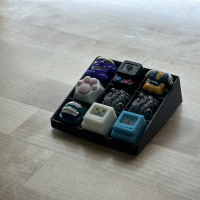 Hộp Trưng Bày Artisan Keycap 3x3