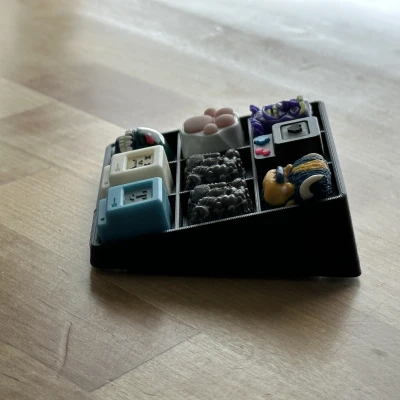 Hộp Trưng Bày Artisan Keycap 3x3
