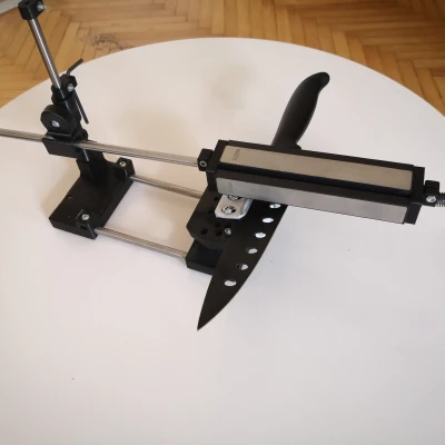 Bộ gá mài dao/kéo có đá xoay