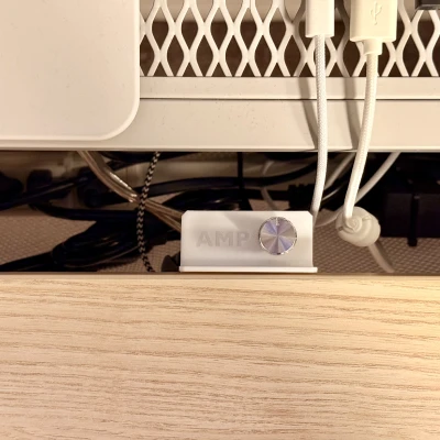 Ke Gác Amp Lên Cạnh Bàn XY C15H