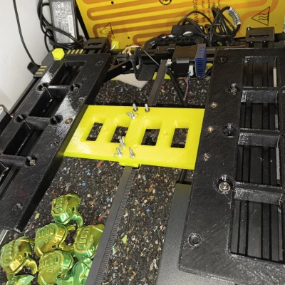 Anycubic Chiron: Đế nhẹ hơn và Bệ đỡ V-Slot cho Trục Y