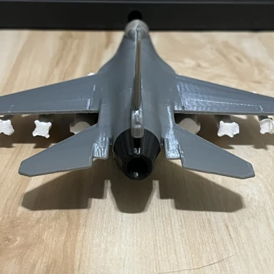 Mô Hình F-16 Fighting Falcon | In Đa Sắc Không Cần AMS | Không Cần Hỗ Trợ | In Nhanh