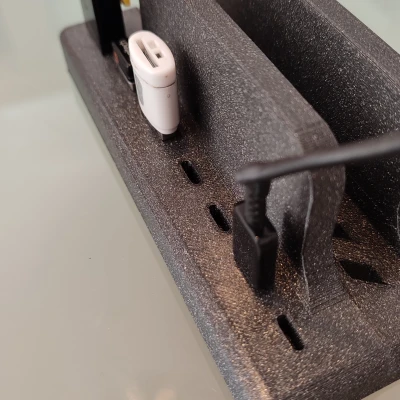 Đế Dựng Macbook Air 2020 Đứng Có Cổng USB