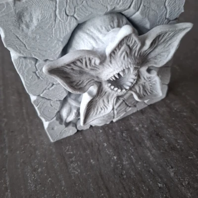 Tượng Phù Điêu Demogorgon (Stranger Things)