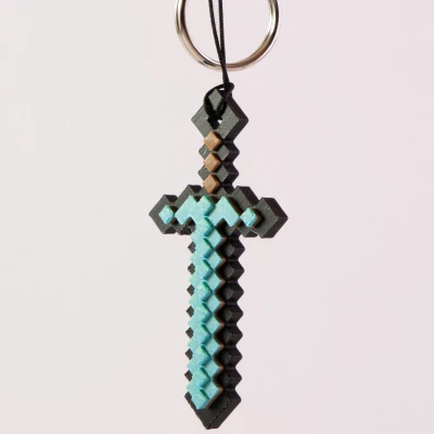 Móc khóa Minecraft – Kiếm, Cuốc chim & Đầu Creeper