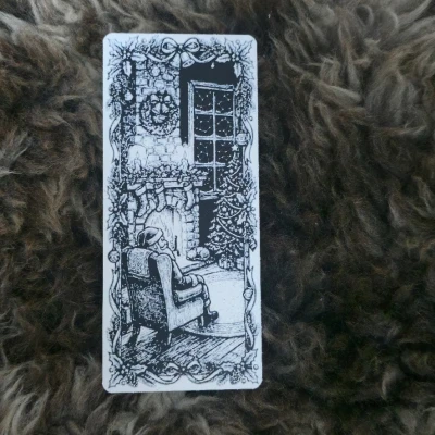 Dấu Trang Ông Già Noel Thư Giãn Bên Lò Sưởi