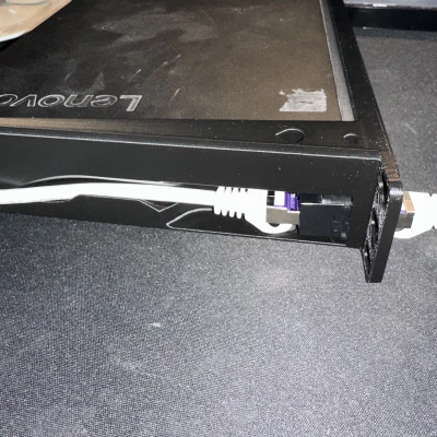 Giá đỡ rack 10" Lenovo ThinkCentre Tiny có ổ cắm Keystone