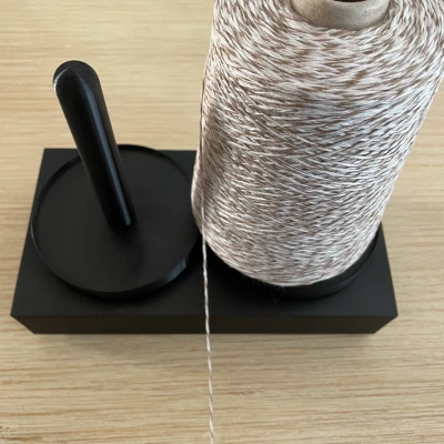 Giá đỡ cuộn len đôi