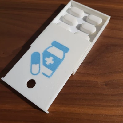 Hộp Đựng Thuốc Tiện Lợi