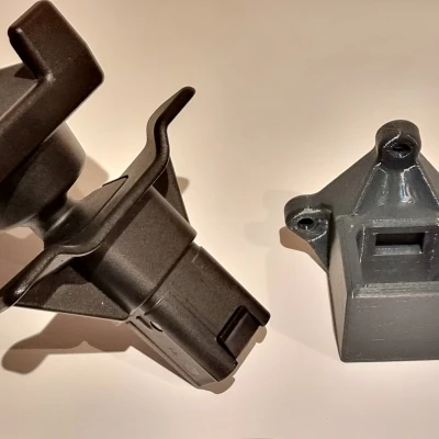 Đế Gắn Chân Bàn Máy Tính Bảng Skoda