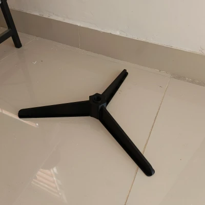 Chân đế/giá đỡ cây thông Noel