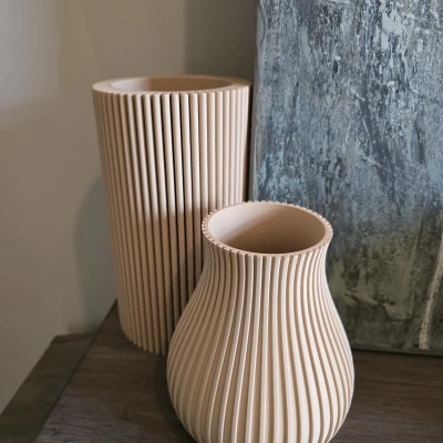 Phong cách nghệ thuật: Bình Hoa Phong Lan Gân Sườn