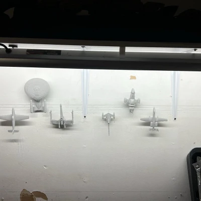 Các Mô Hình Treo Tường