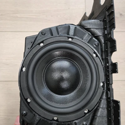 Adapter Gắn Loa 6.5" Vào Khung 6x9" Cho Giường In 200 mm^2