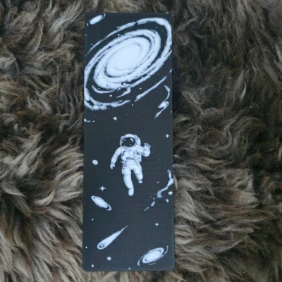 Kẹp Sách Du Hành Gia Vô Tận - "Deep Space Drifter Bookmark"