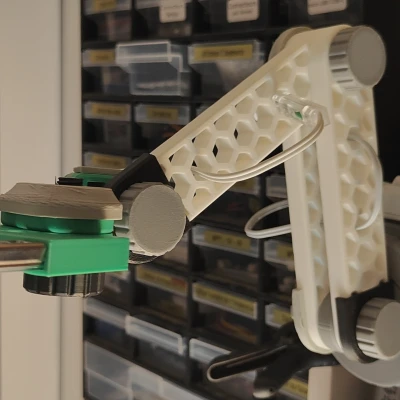 Giá Đỡ Đèn LED Cứng Livarno