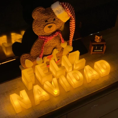 Chữ Chúc Mừng Giáng Sinh "Feliz Navidad"