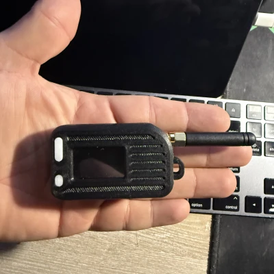 Vỏ GPS T114 Heltec Pocket có khoen đeo dây