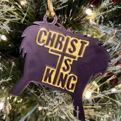 Tượng Chúa là Vua