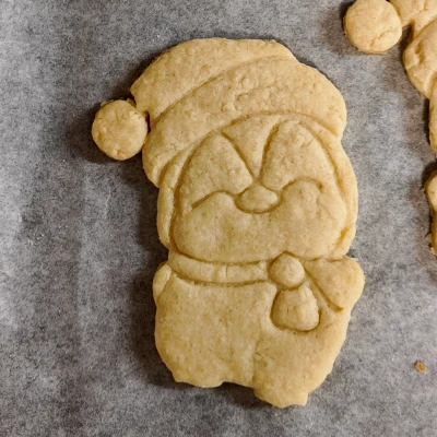 Khuôn Cắt Bánh Quy Hình Chim Cánh Cụt Dễ Thương