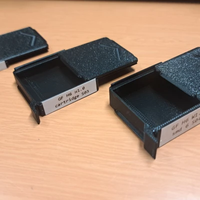 Hệ thống Lưu trữ Hộp mực Tương thích Gridfinity SLICC GF H6 W1.0 Có Nắp