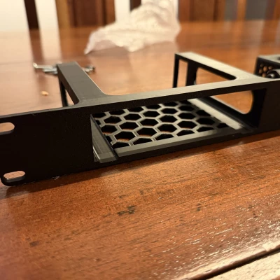 Giá Đỡ Rack 19 Inch Cho GEEKOM Air12 Lite