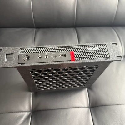 Giá đỡ rack 10 inch cho Lenovo ThinkCentre Tiny M920q