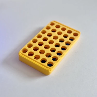 Connect - 4 | Bởi LRB Design