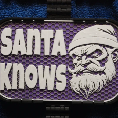 Biển báo Ông Già Noel cau có