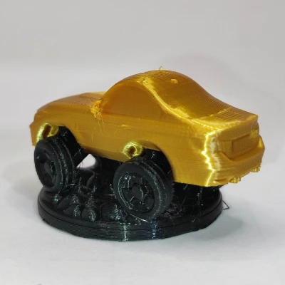 Xe Đua "Crash Derby" - Lấy Cảm Hứng Từ BMW M4