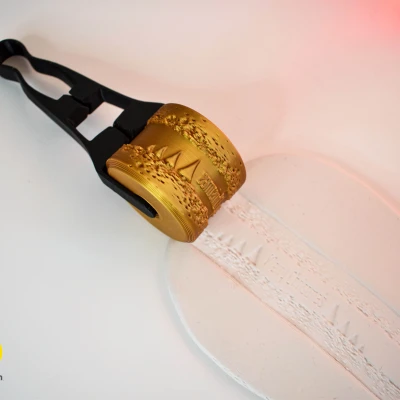 Con lăn dập khuôn Giáng sinh giữa #8