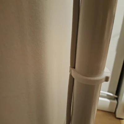 Kẹp giữ dây cáp cho chân bàn ADILS