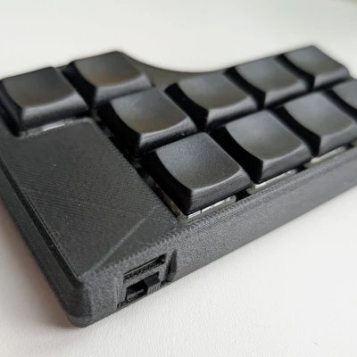 Bàn phím không dây Handwired PNCATEHO (RISATENO)