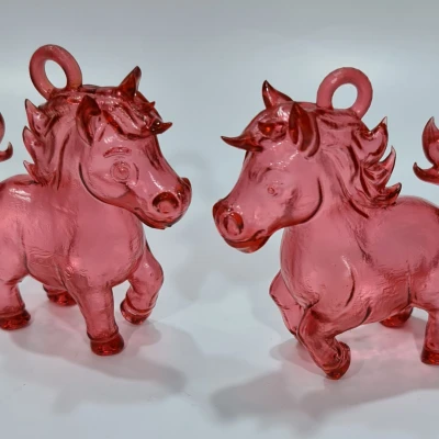 Ngựa Lửa Đỏ, Đồ Chơi Cây Thông Noel