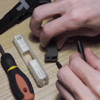 Móc Khóa Glock Fidget – Đồ Chơi Hành Động Trượt Mini In 3D