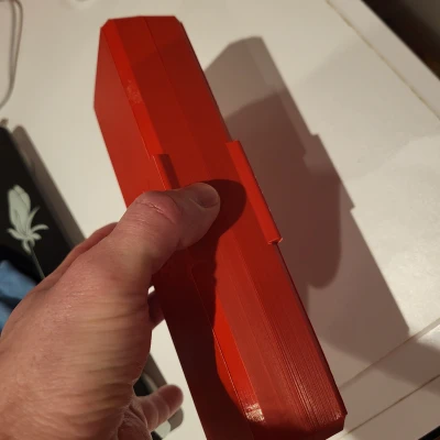 Hộp Đựng Bàn Chải Philips Sonicare Cho Bé Có Khóa Nam Châm