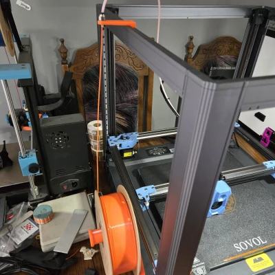 Giá Đỡ Cuộn Dây Treo Bên Hông Sovol SV08 V2