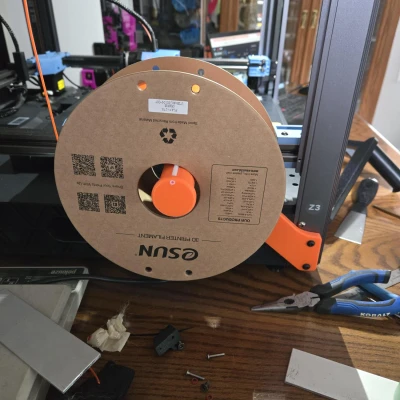 Giá Đỡ Cuộn Dây Treo Bên Hông Sovol SV08 V2