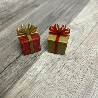 Hộp Quà Trang Trí Cây Thông & Đồ Trang Trí