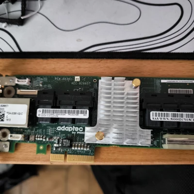 Giá đỡ quạt 40mm cho Adaptec AEC 82885T