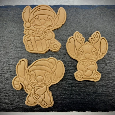 Bộ Khuôn Cắt Bánh Giáng Sinh Stitch (3 mẫu)