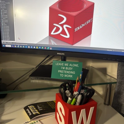 Hộp Đựng Bút SolidWorks