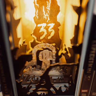 Expedition 33 Monolith Phát Sáng Book Nook