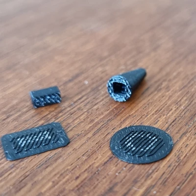 Đồng hồ để bàn/kệ kiểu Mid-century