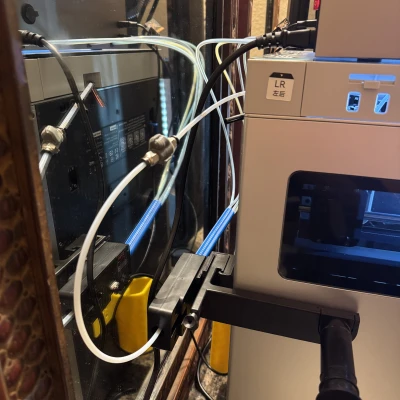 Giá Đỡ Cuộn Dây Q2 kèm Bộ Chia Hộp Xoay Ngang