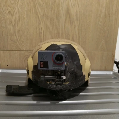 AKASO V50 Elite – Gói 3 Đế (Cổ Điển + Nón Airsoft + Livestream 90°)