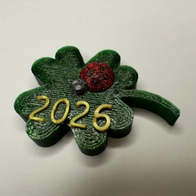 Bùa May Mắn Hình Ladybug - Lá May Mắn/Cỏ Ba Lá 2026